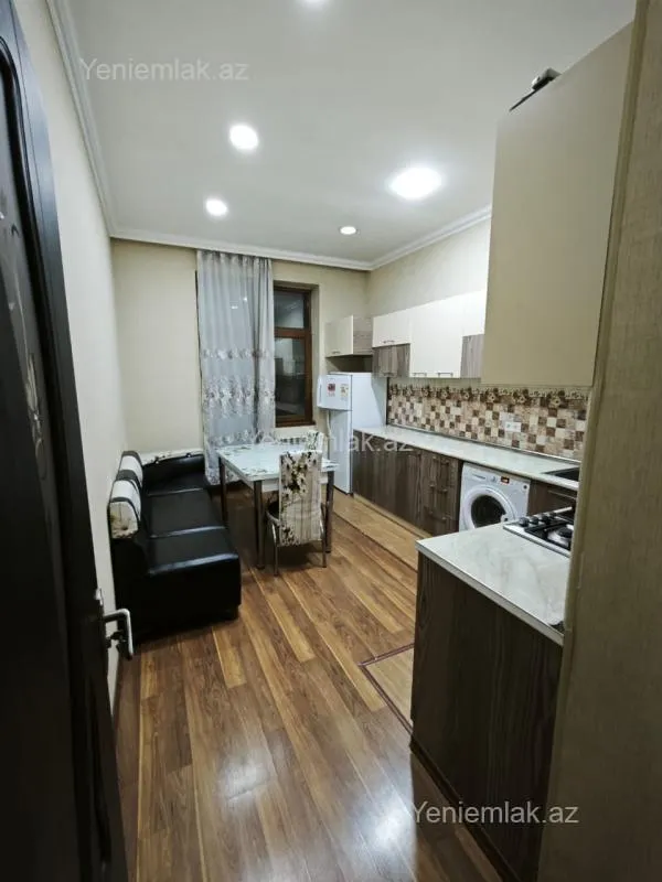 Satılır 2 otaqlı yeni tikili 105 m²