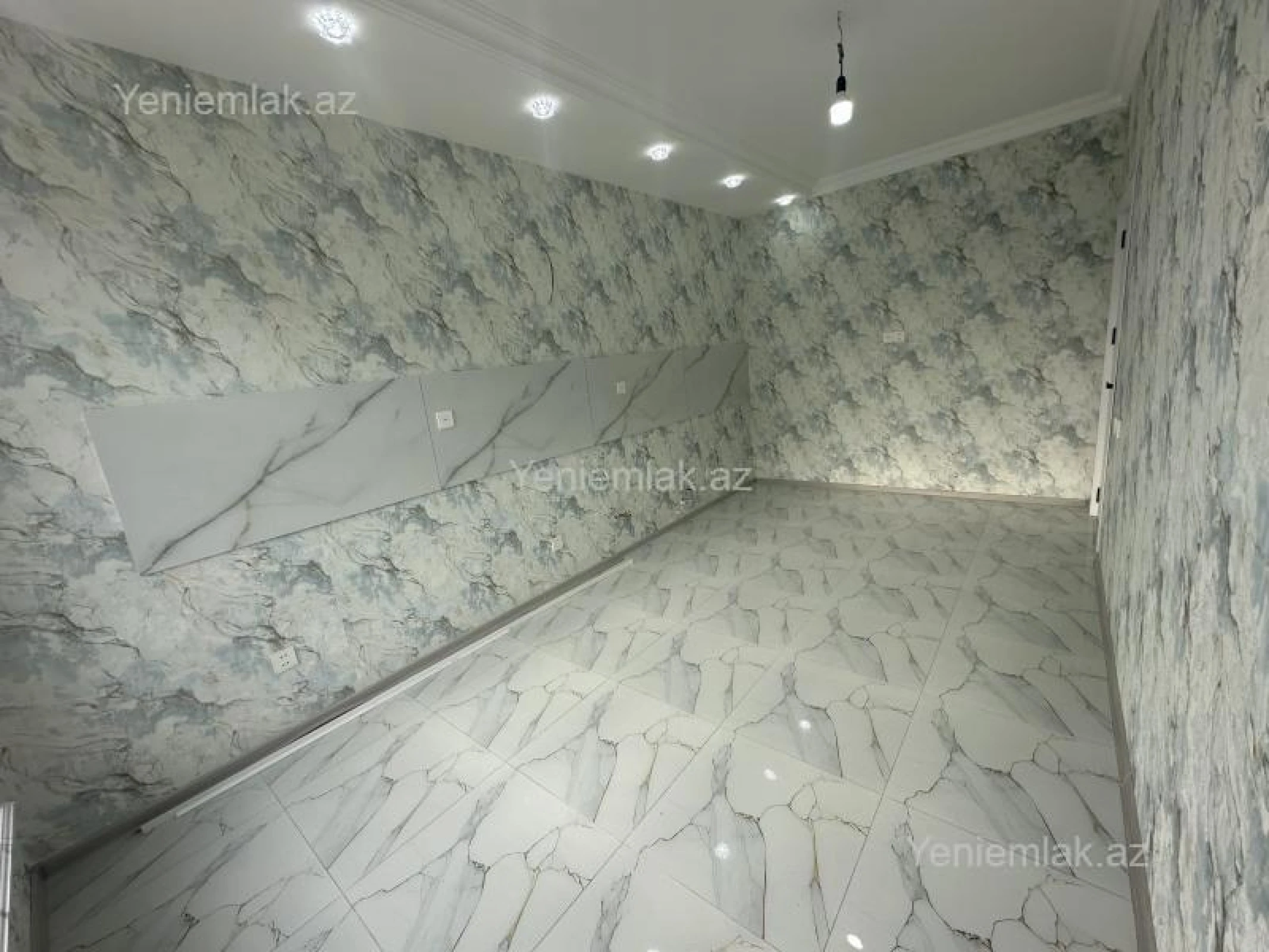 Satılır 4 otaqlı həyət evi 140 m²