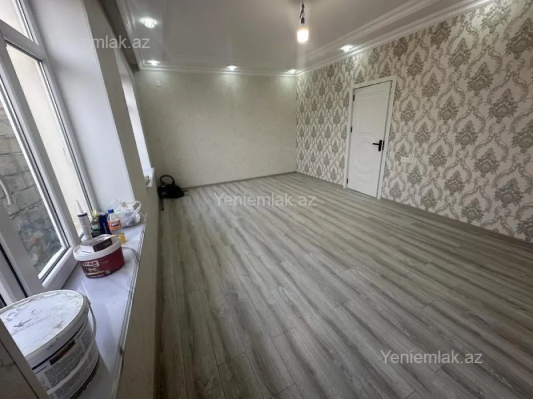 Satılır 4 otaqlı həyət evi 140 m²