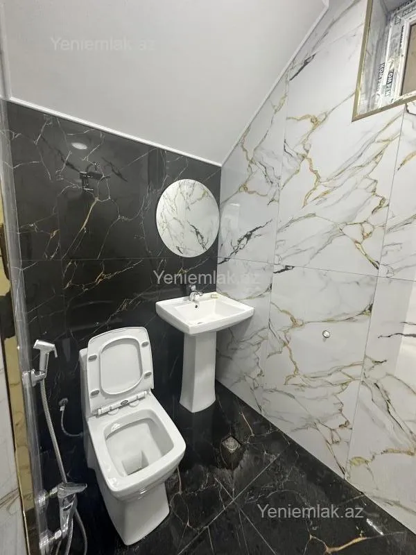 Satılır 4 otaqlı həyət evi 140 m²