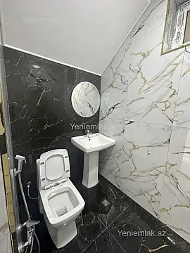 Satılır 4 otaqlı həyət evi 140 m²