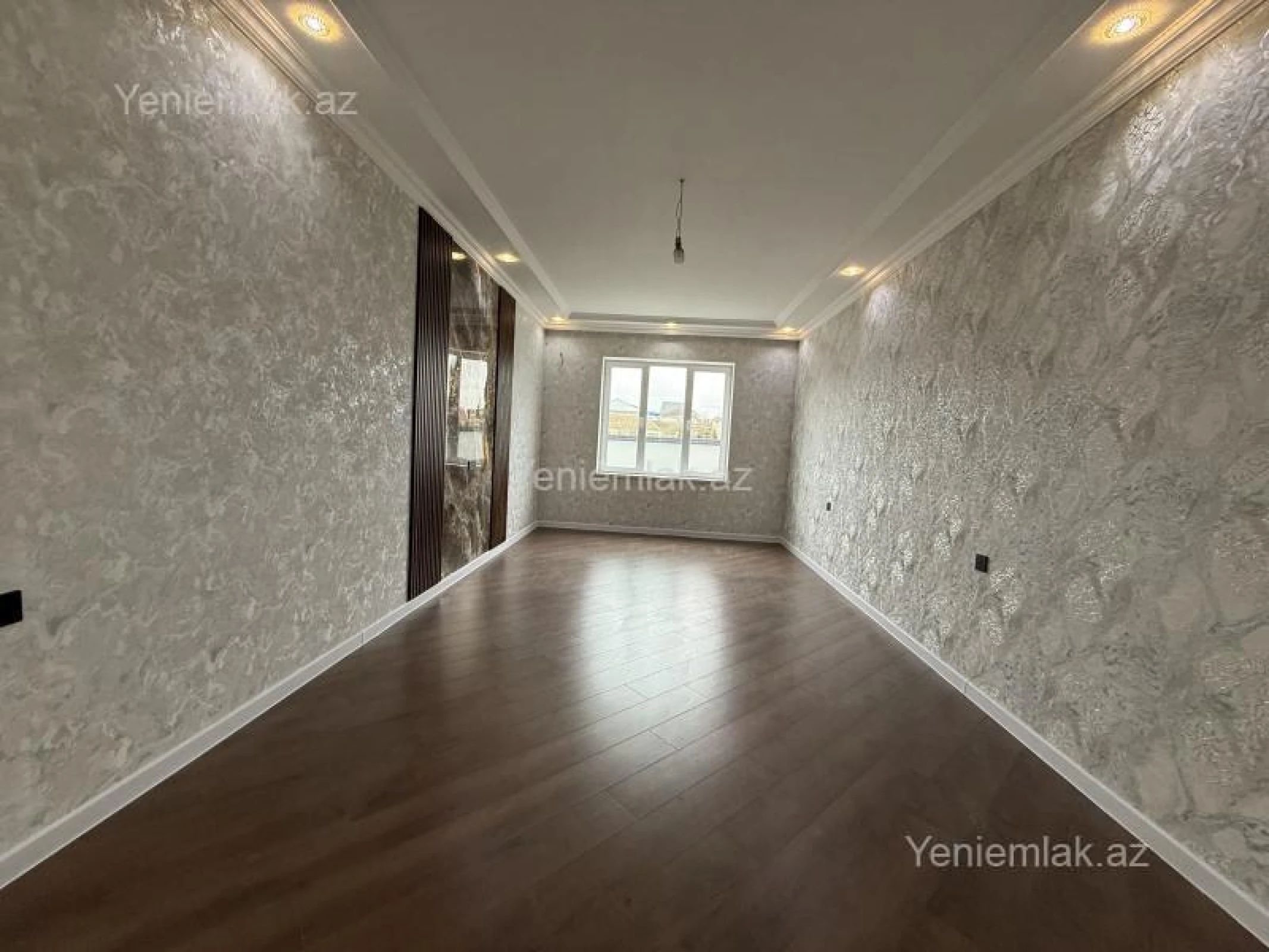 Satılır 4 otaqlı həyət evi 147 m²