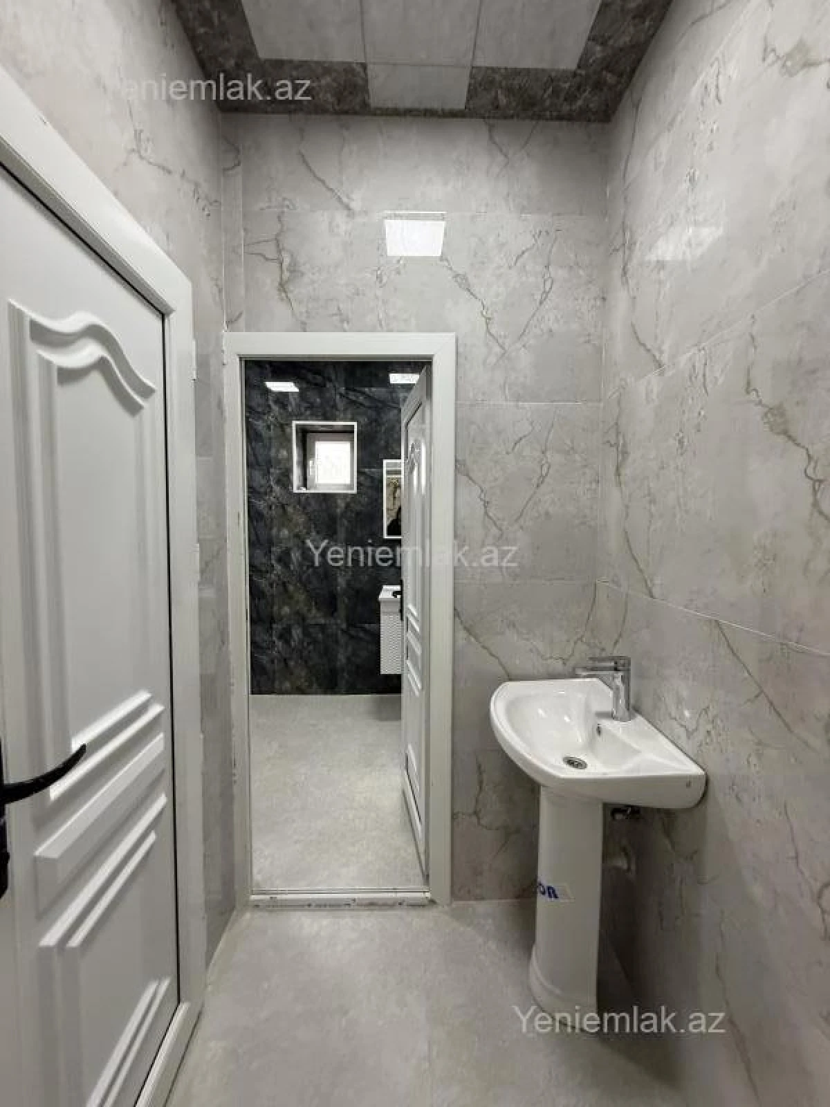 Satılır 4 otaqlı həyət evi 147 m²