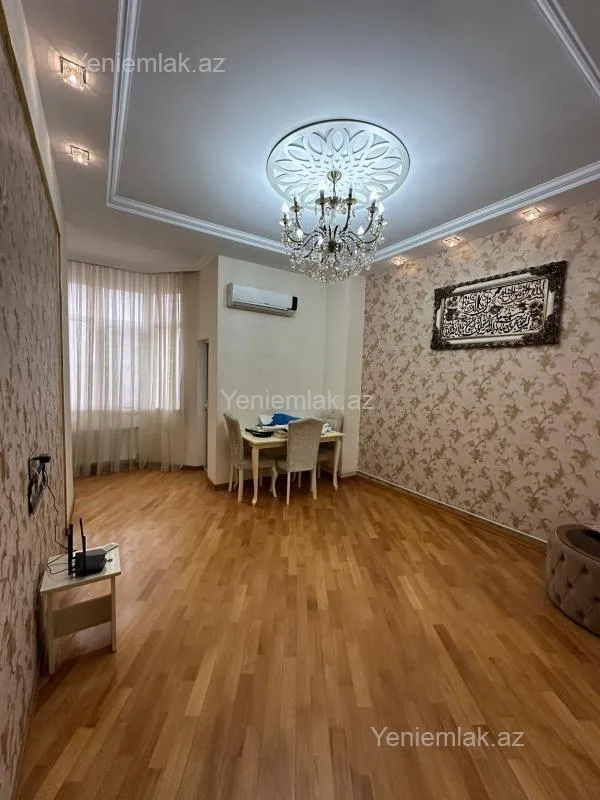 Satılır 3 otaqlı yeni tikili 65 m²