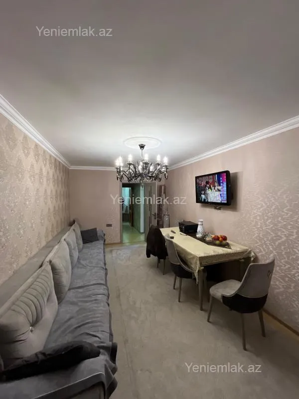 Satılır 3 otaqlı köhnə tikili 72 m²