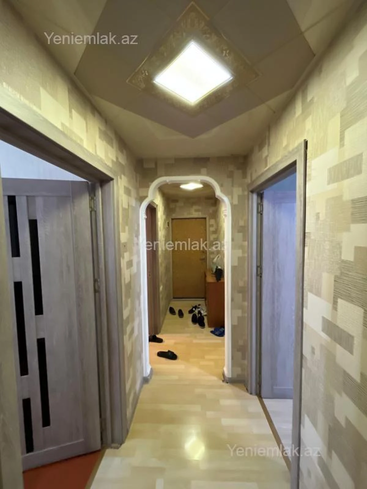 Satılır 3 otaqlı köhnə tikili 72 m²