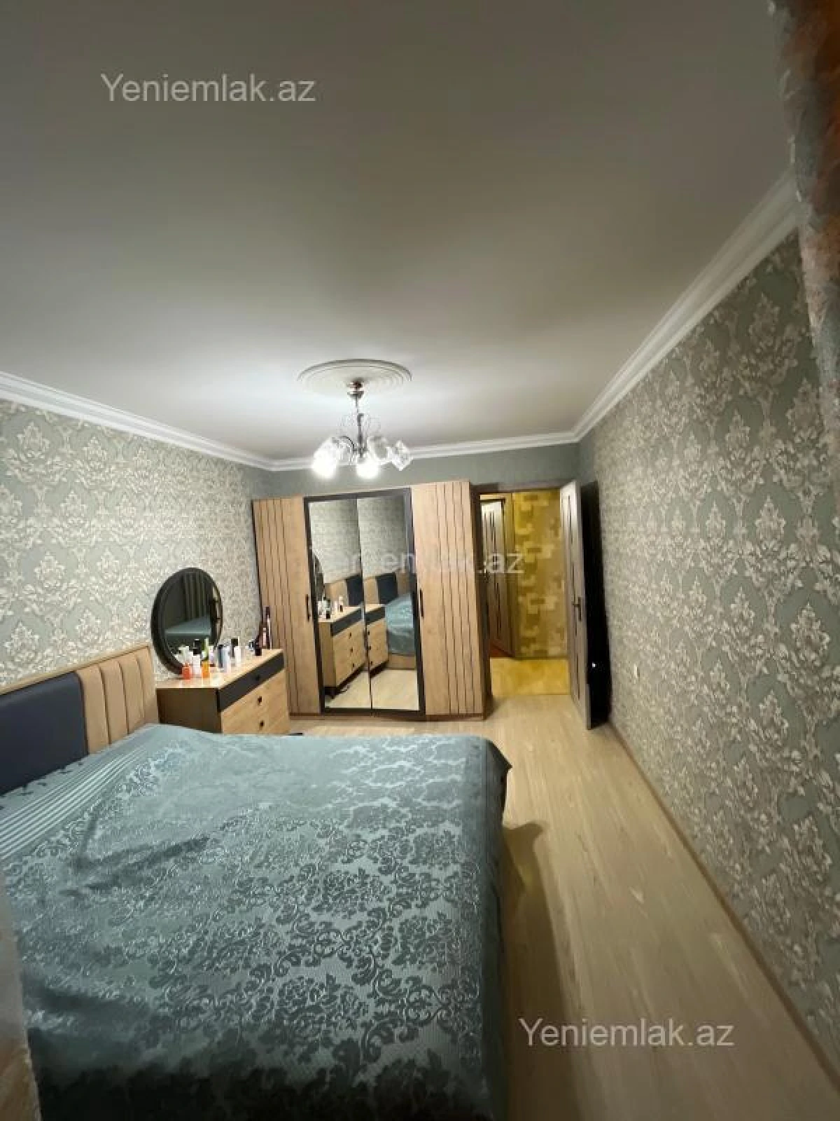 Satılır 3 otaqlı köhnə tikili 72 m²