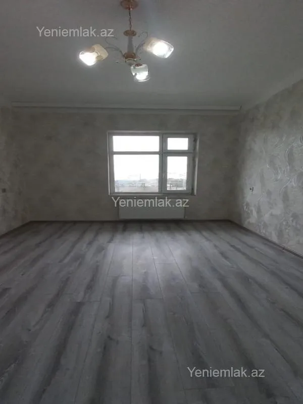 Satılır 2 otaqlı köhnə tikili 60 m²