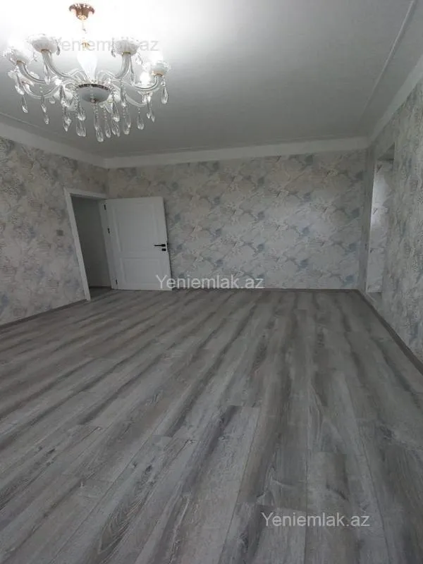 Satılır 2 otaqlı köhnə tikili 60 m²