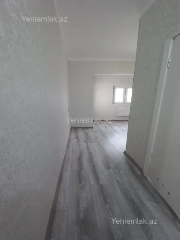 Satılır 2 otaqlı köhnə tikili 60 m²