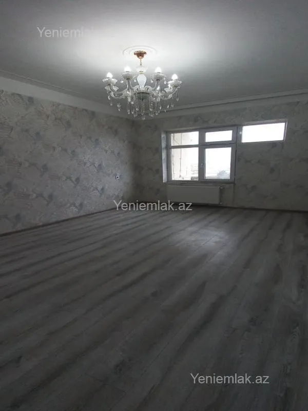 Satılır 2 otaqlı köhnə tikili 60 m²