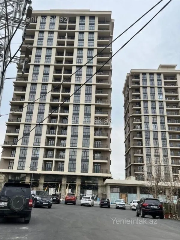 Satılır 3 otaqlı yeni tikili 100 m²