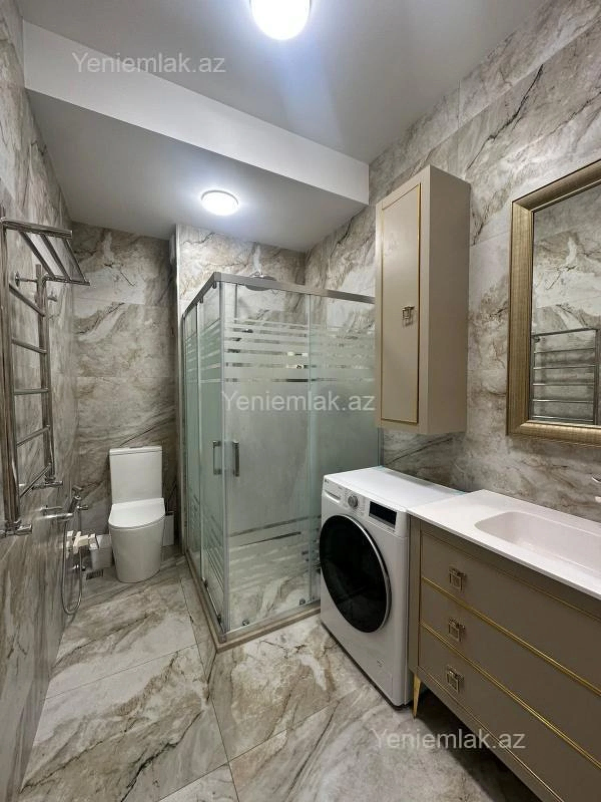 Satılır 3 otaqlı yeni tikili 100 m²