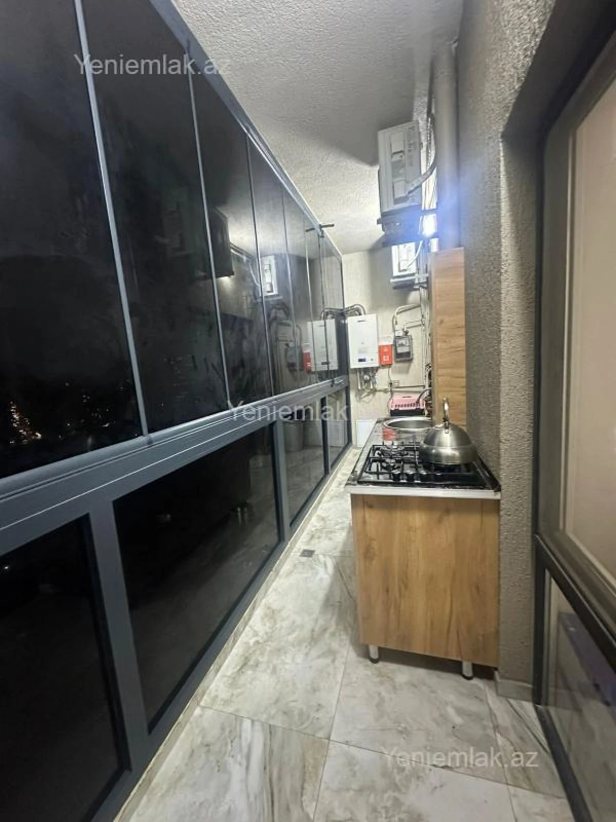 Satılır 3 otaqlı yeni tikili 100 m²