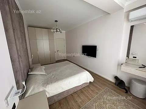 Satılır 3 otaqlı yeni tikili 100 m²