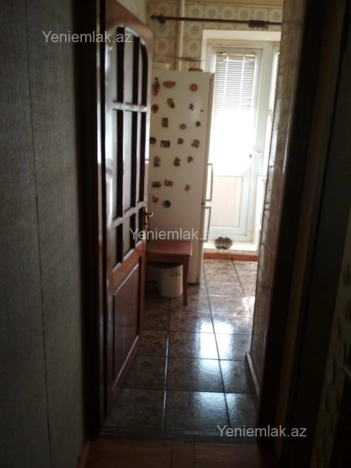 Satılır 2 otaqlı köhnə tikili 60 m²