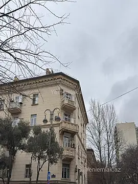 Satılır 3 otaqlı köhnə tikili 75 m² — Bakı, Nəsimi 3 otaq 75.00 m²