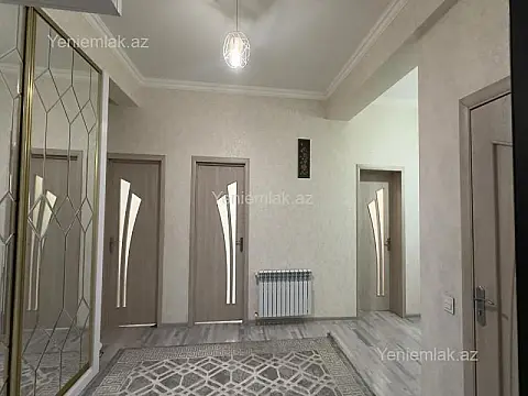 Satılır 3 otaqlı yeni tikili 130 m²