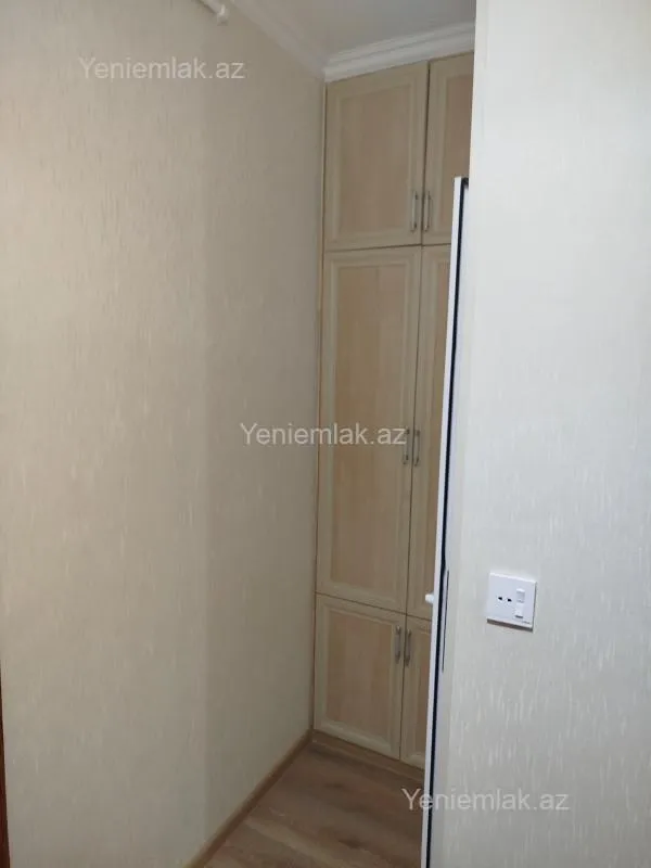 Satılır 2 otaqlı köhnə tikili 50 m²