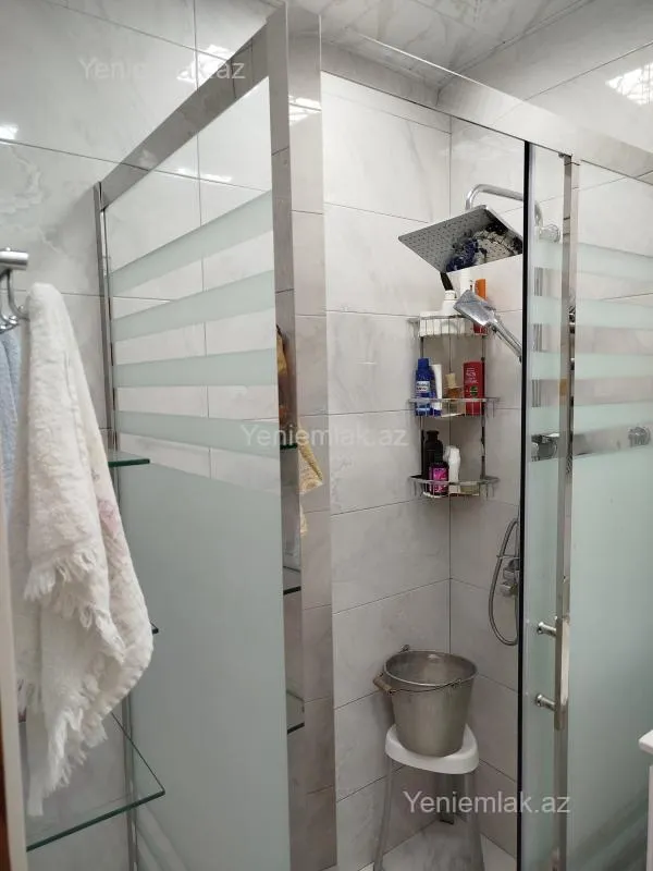 Satılır 2 otaqlı köhnə tikili 50 m²