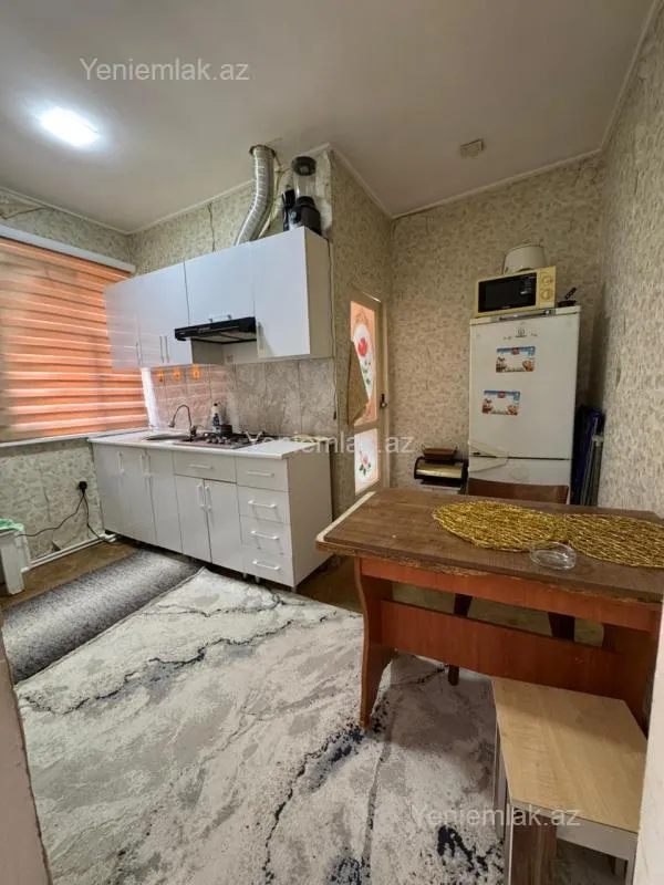 Satılır 3 otaqlı həyət evi 108 m²