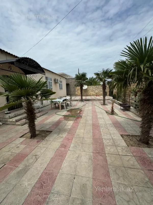 Satılır 3 otaqlı həyət evi 108 m²