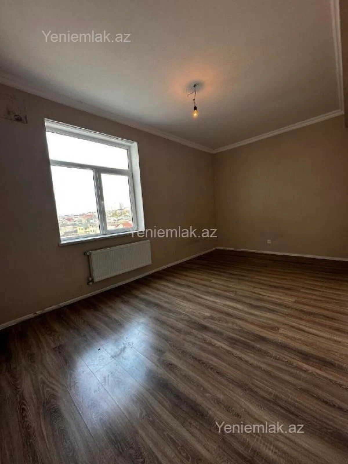 Satılır 3 otaqlı yeni tikili 85 m²