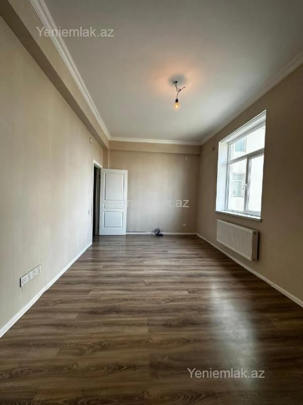 Satılır 3 otaqlı yeni tikili 85 m²