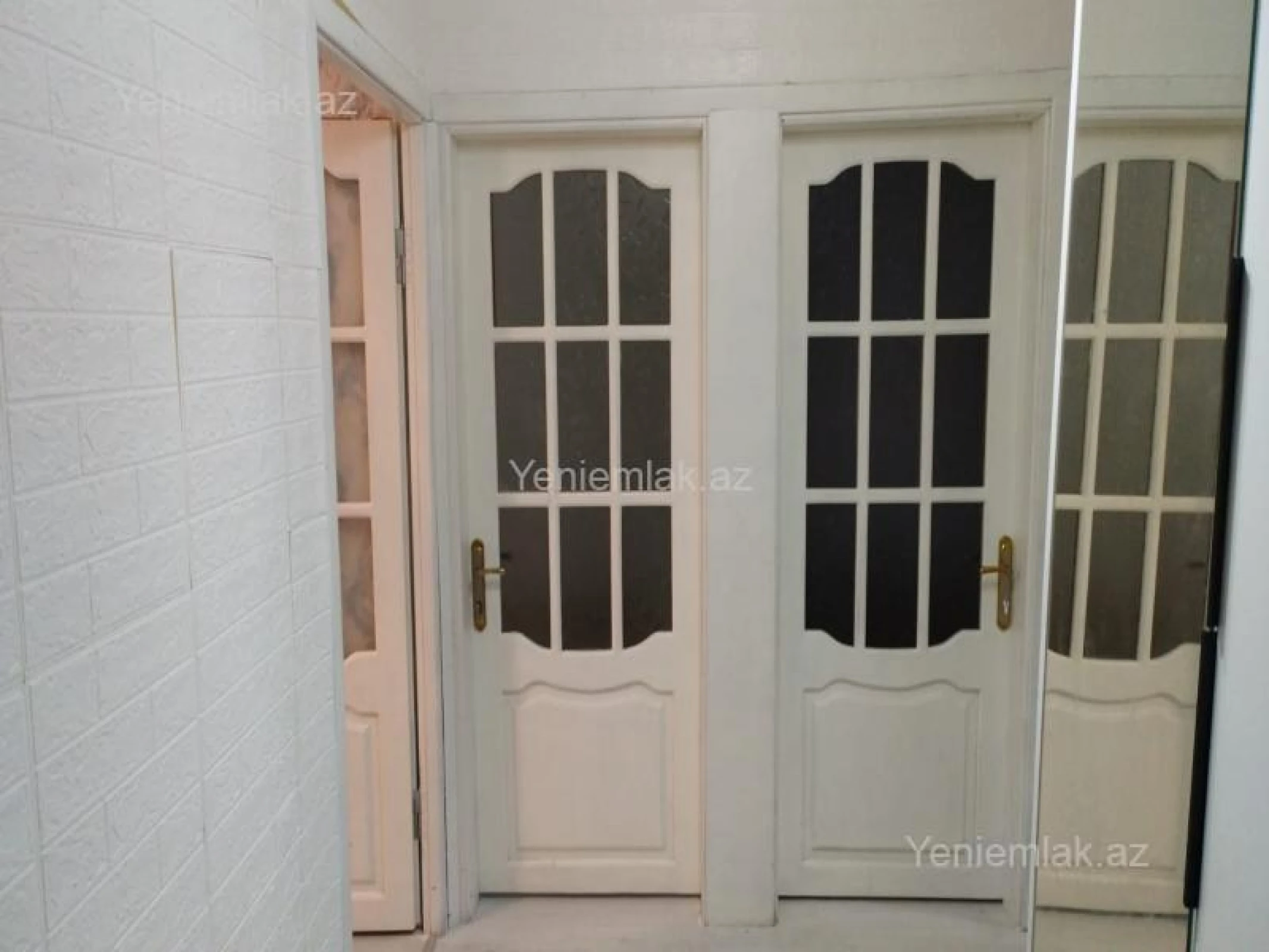 Satılır 3 otaqlı köhnə tikili 90 m²