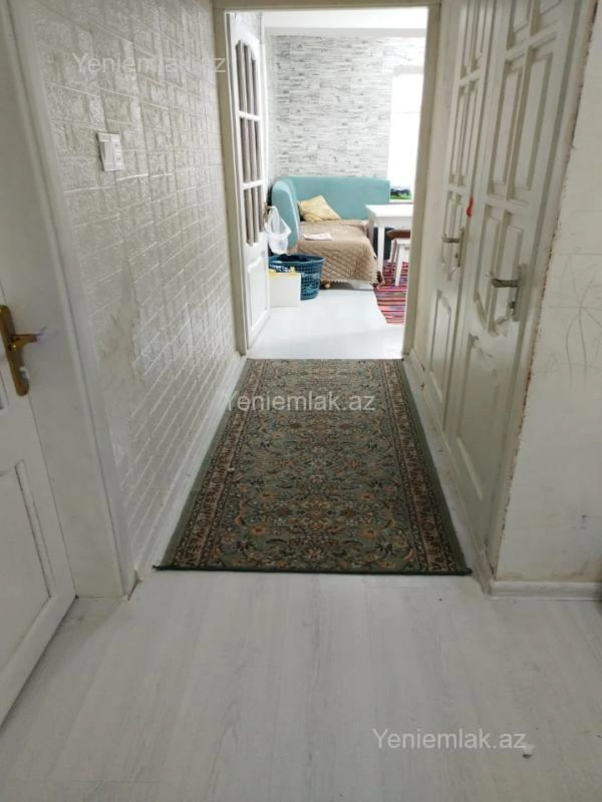 Satılır 3 otaqlı köhnə tikili 90 m²