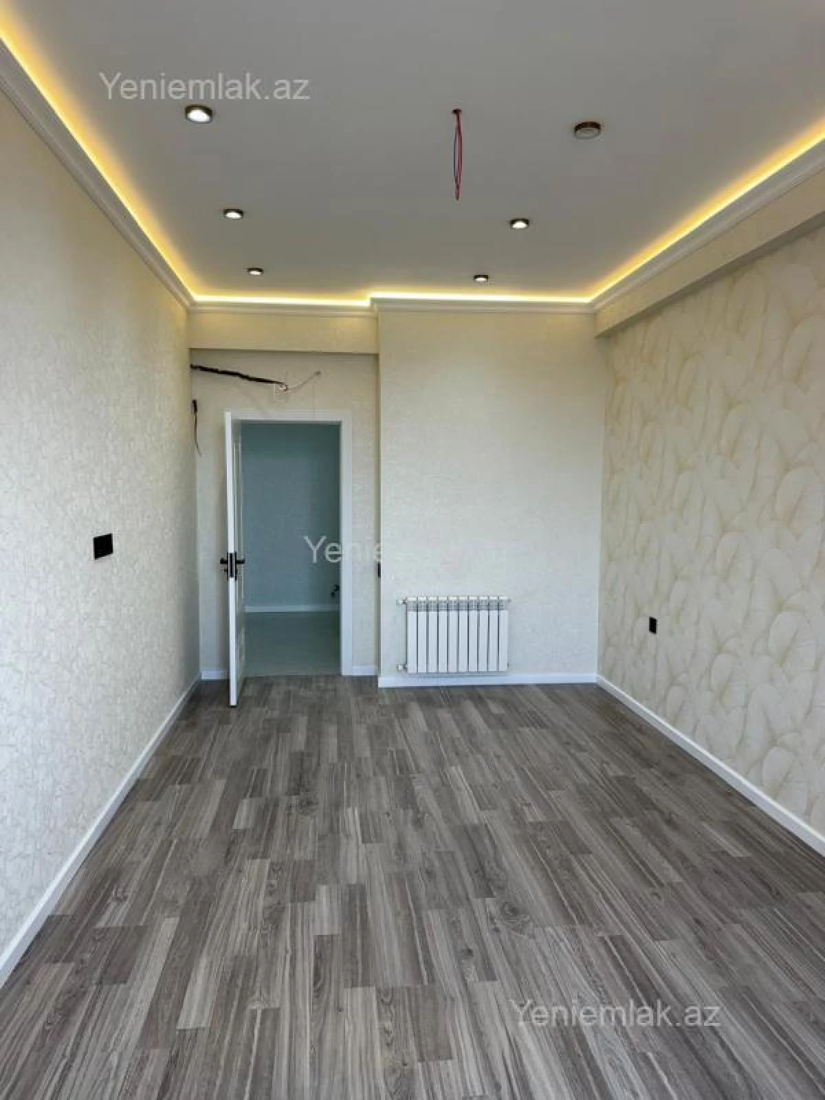 Satılır 2 otaqlı yeni tikili 72 m²