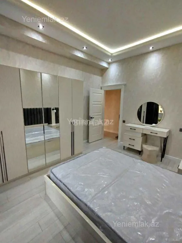 Satılır 3 otaqlı yeni tikili 90 m²