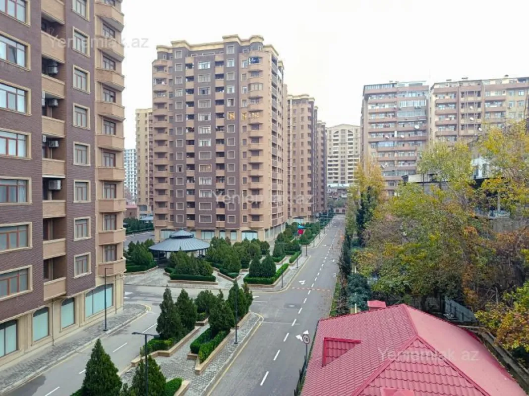 Satılır 2 otaqlı yeni tikili 110 m²