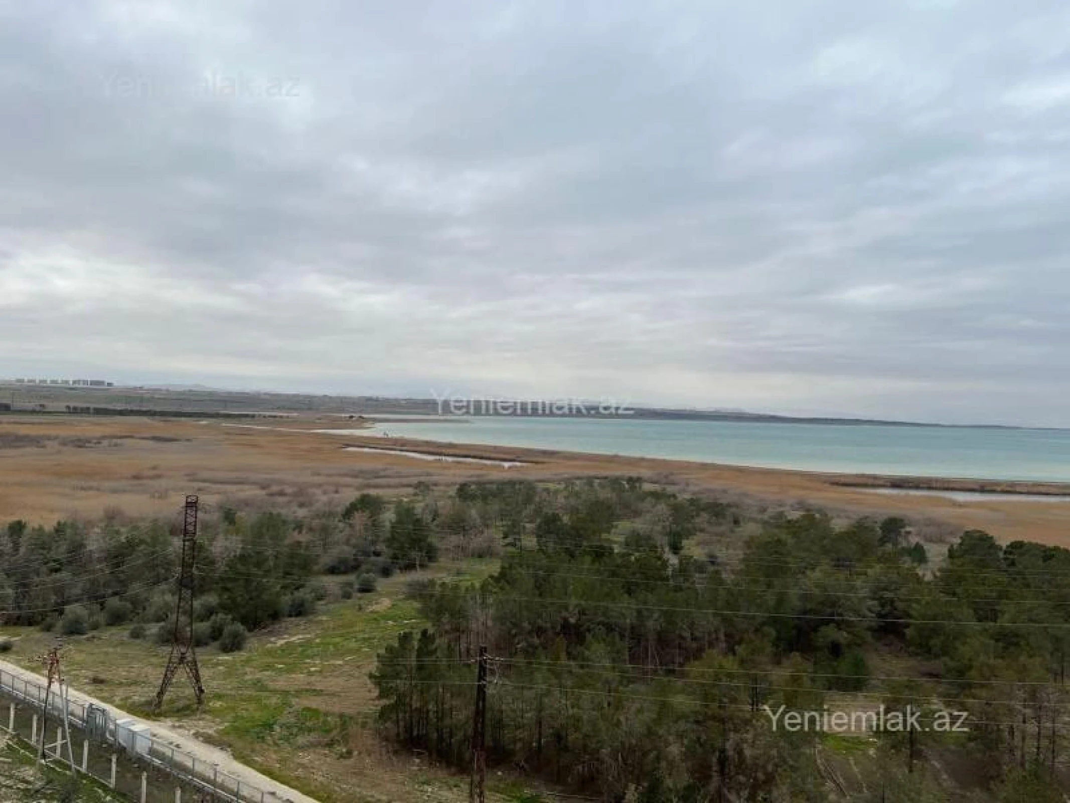 Satılır 3 otaqlı yeni tikili 97 m²