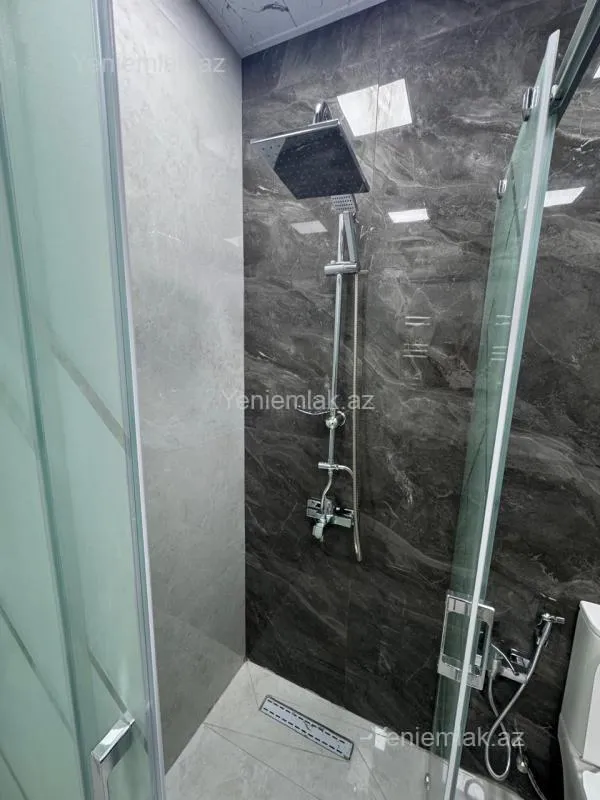 Satılır 3 otaqlı yeni tikili 97 m²