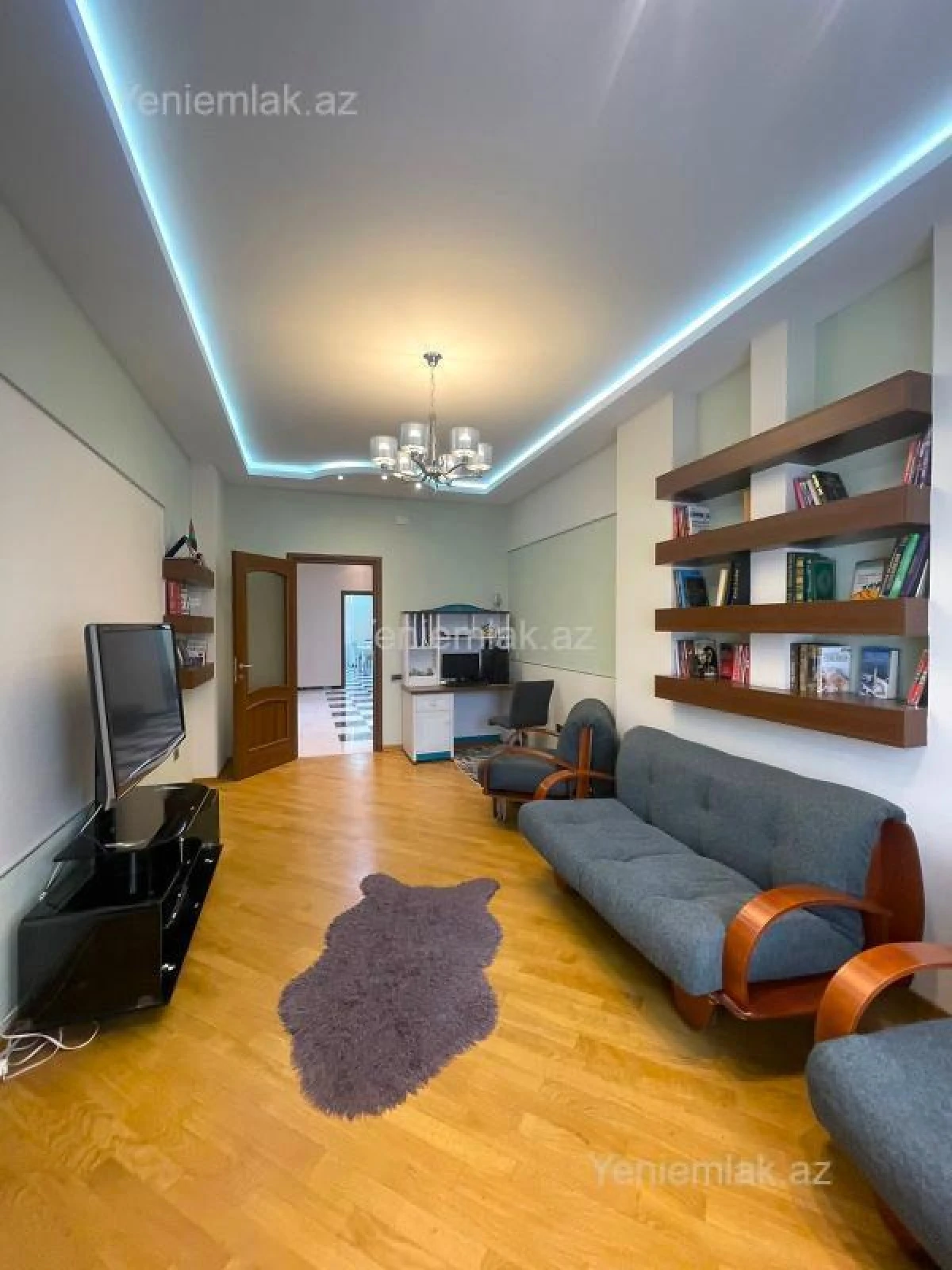 Satılır 3 otaqlı yeni tikili 165 m²