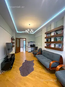 Satılır 3 otaqlı yeni tikili 165 m²