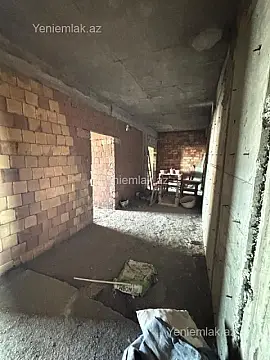 Satılır 3 otaqlı yeni tikili 130 m²