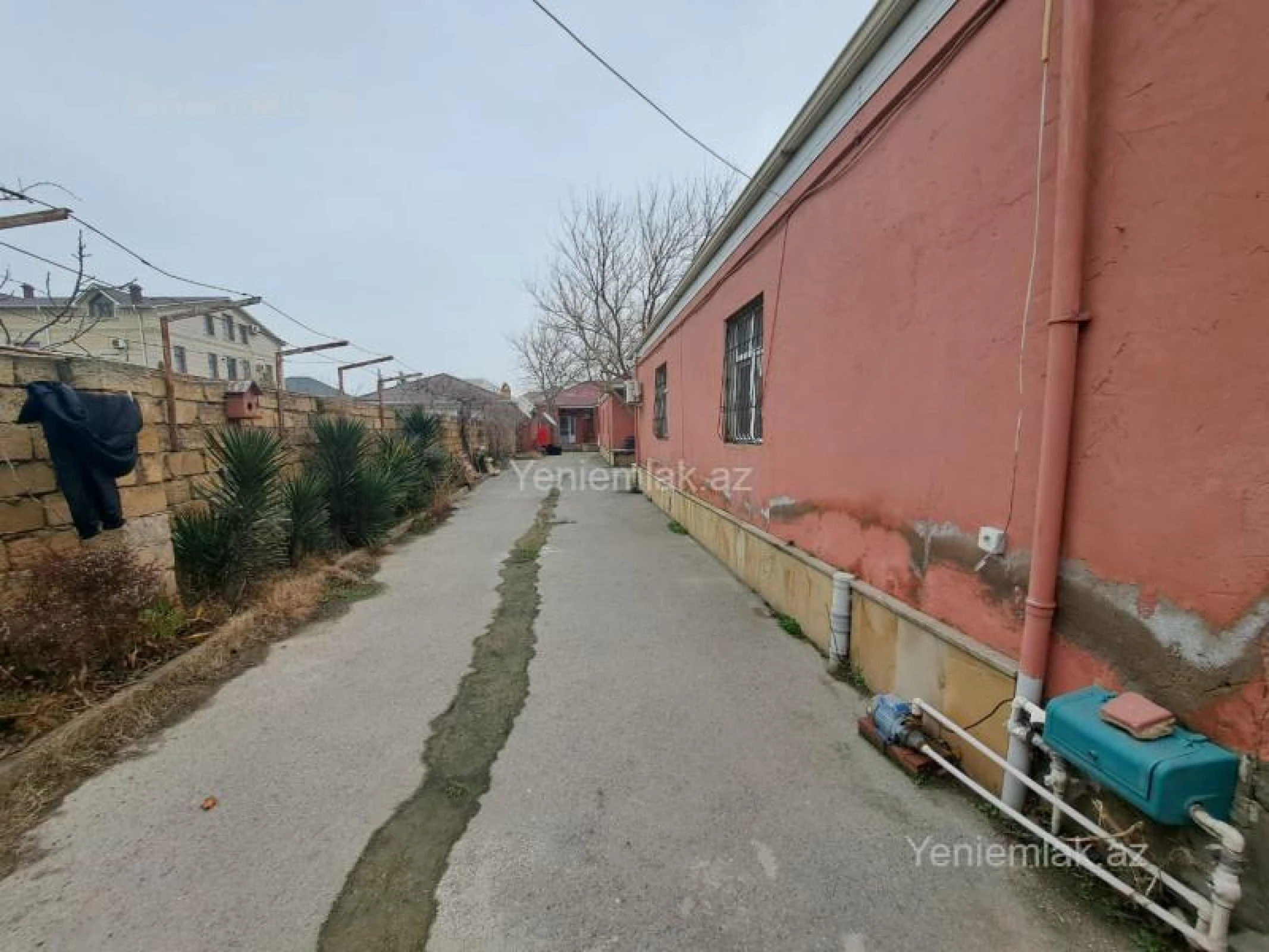 Satılır 16 otaqlı obyekt 600 m²