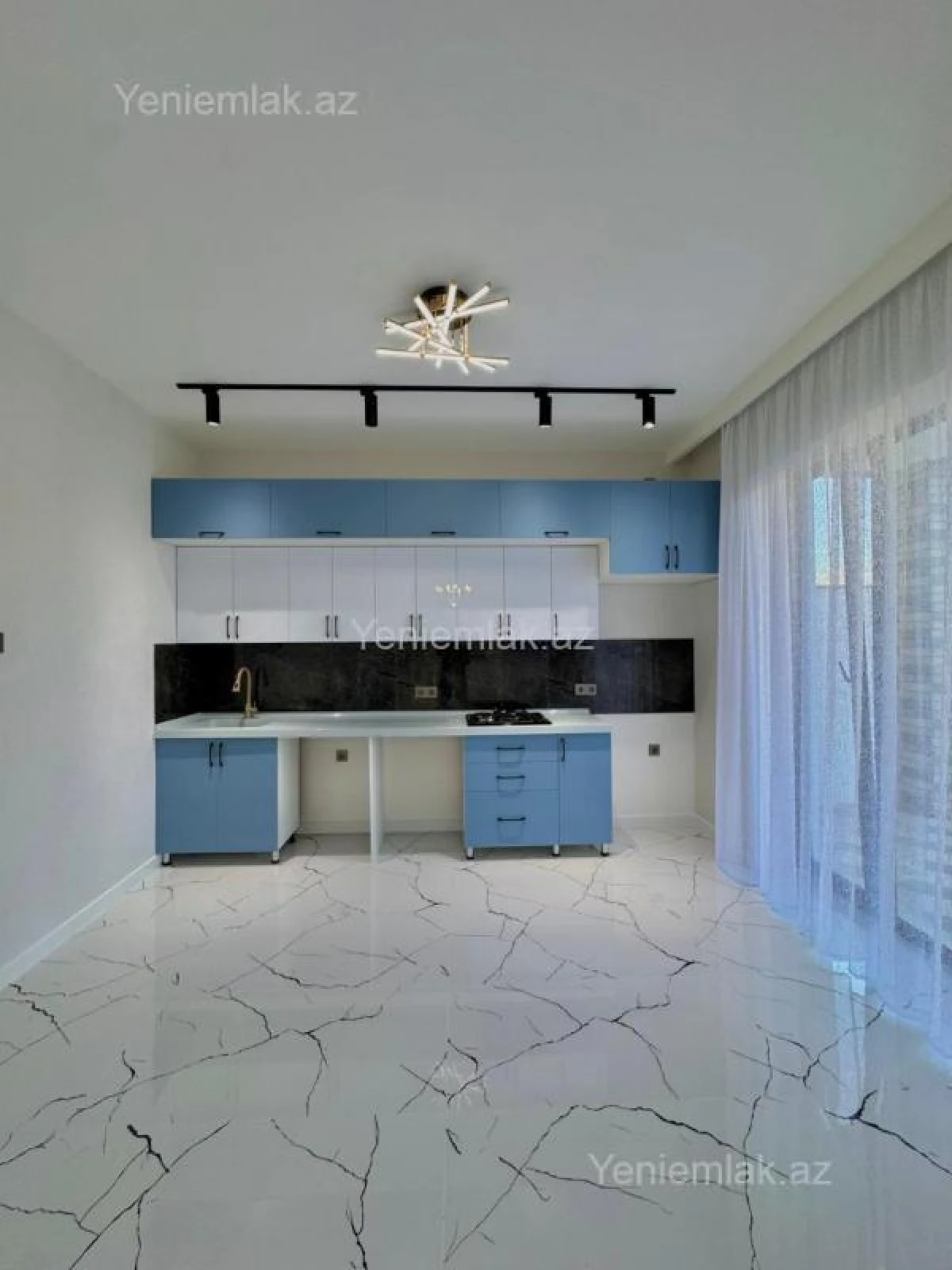 Satılır 4 otaqlı həyət evi 170 m²