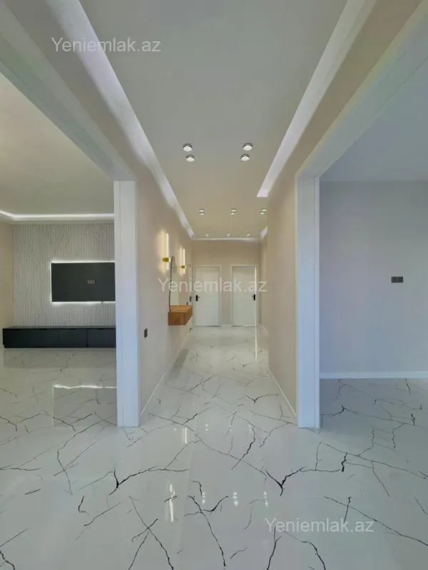 Satılır 4 otaqlı həyət evi 170 m²