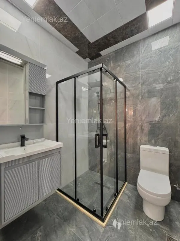 Satılır 4 otaqlı həyət evi 170 m²