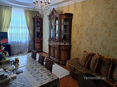 Satılır 4 otaqlı köhnə tikili 109 m²