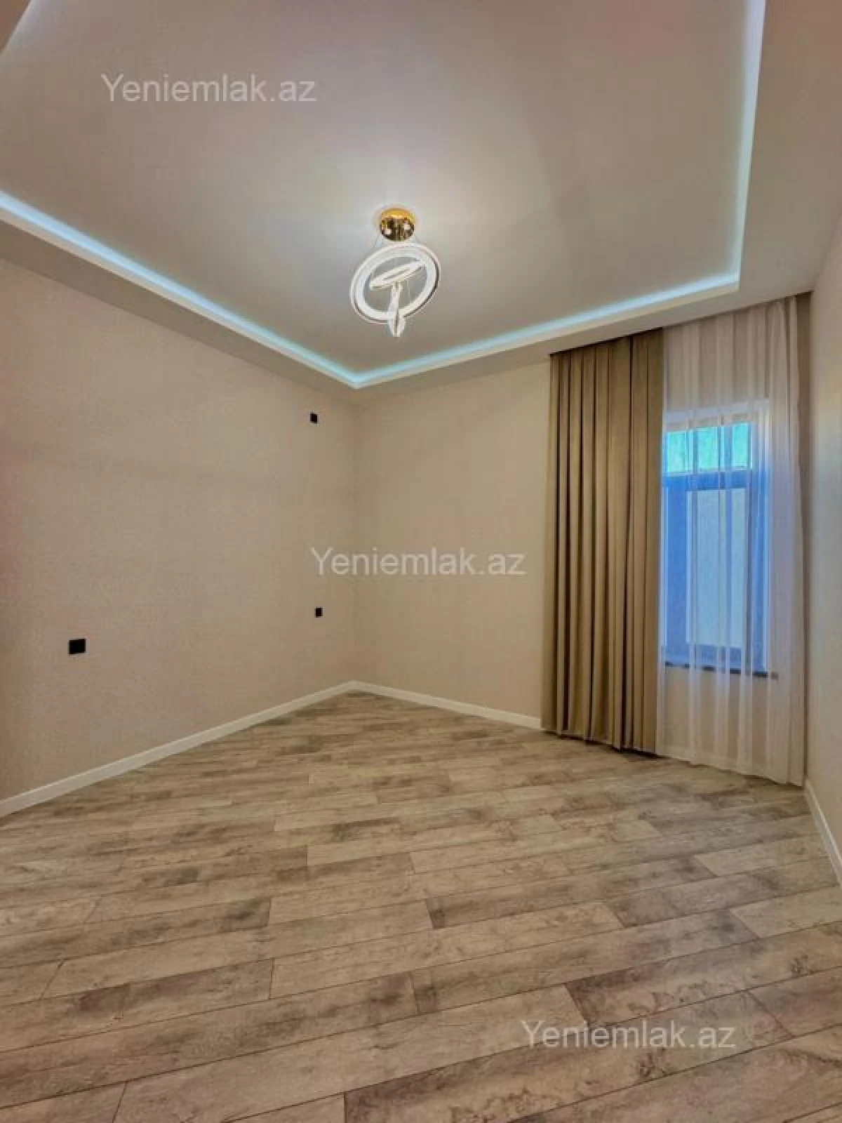 Satılır 3 otaqlı həyət evi 150 m²
