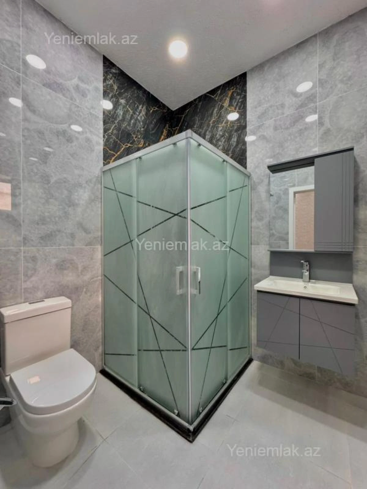 Satılır 4 otaqlı həyət evi 160 m²