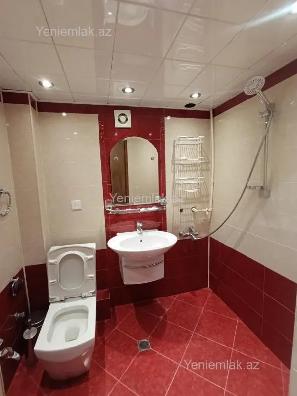 Satılır 3 otaqlı köhnə tikili 73 m²