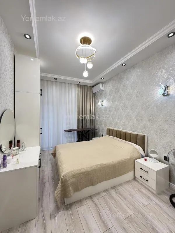 Satılır 2 otaqlı yeni tikili 71 m²