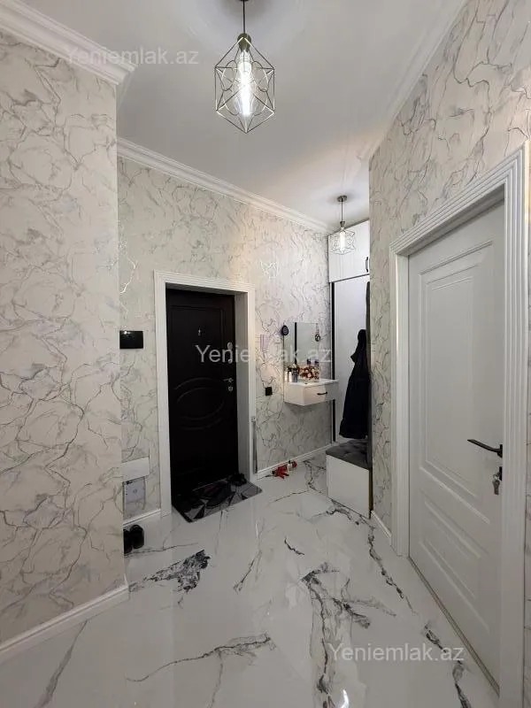 Satılır 2 otaqlı yeni tikili 71 m²