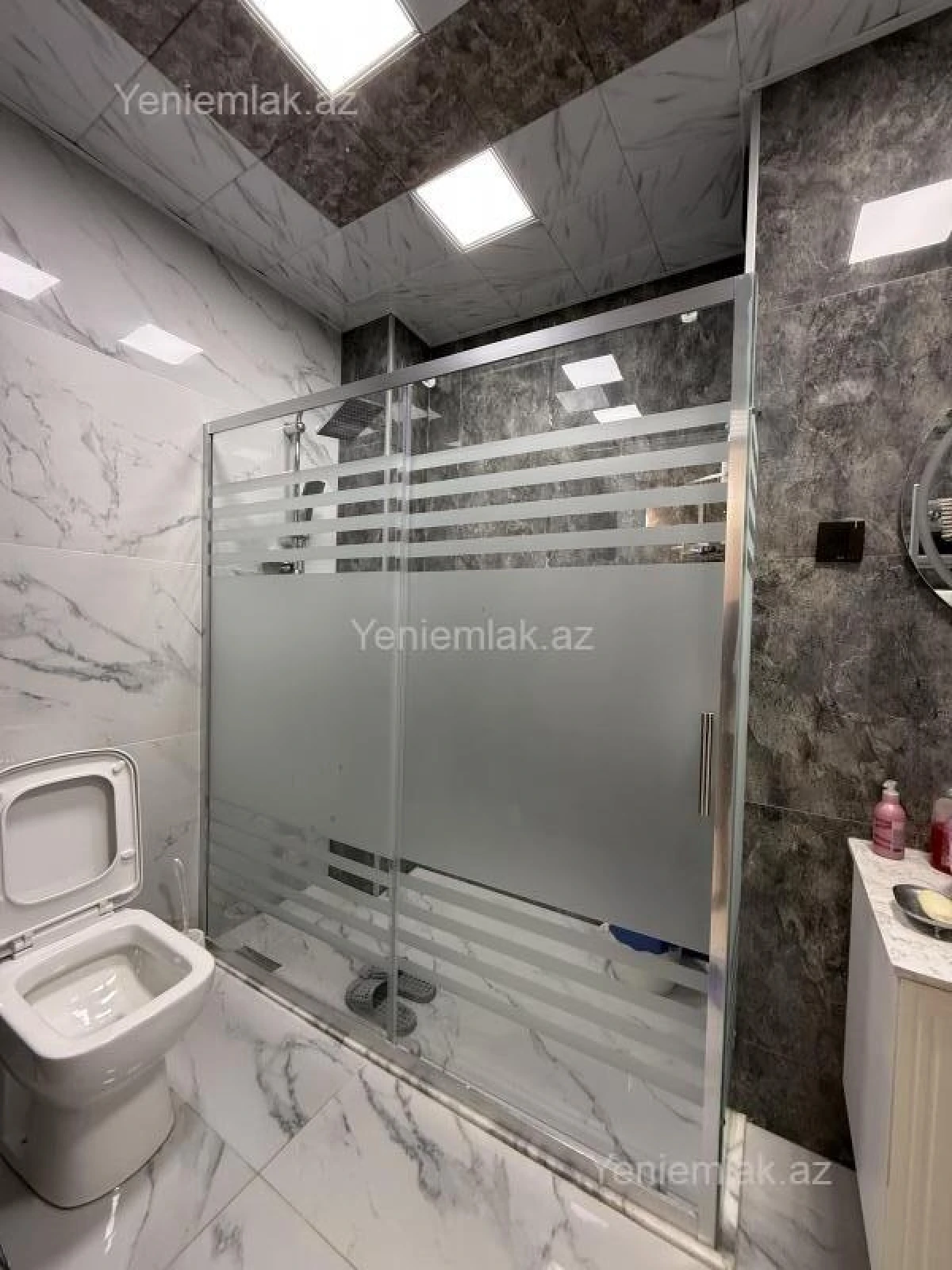 Satılır 2 otaqlı yeni tikili 71 m²