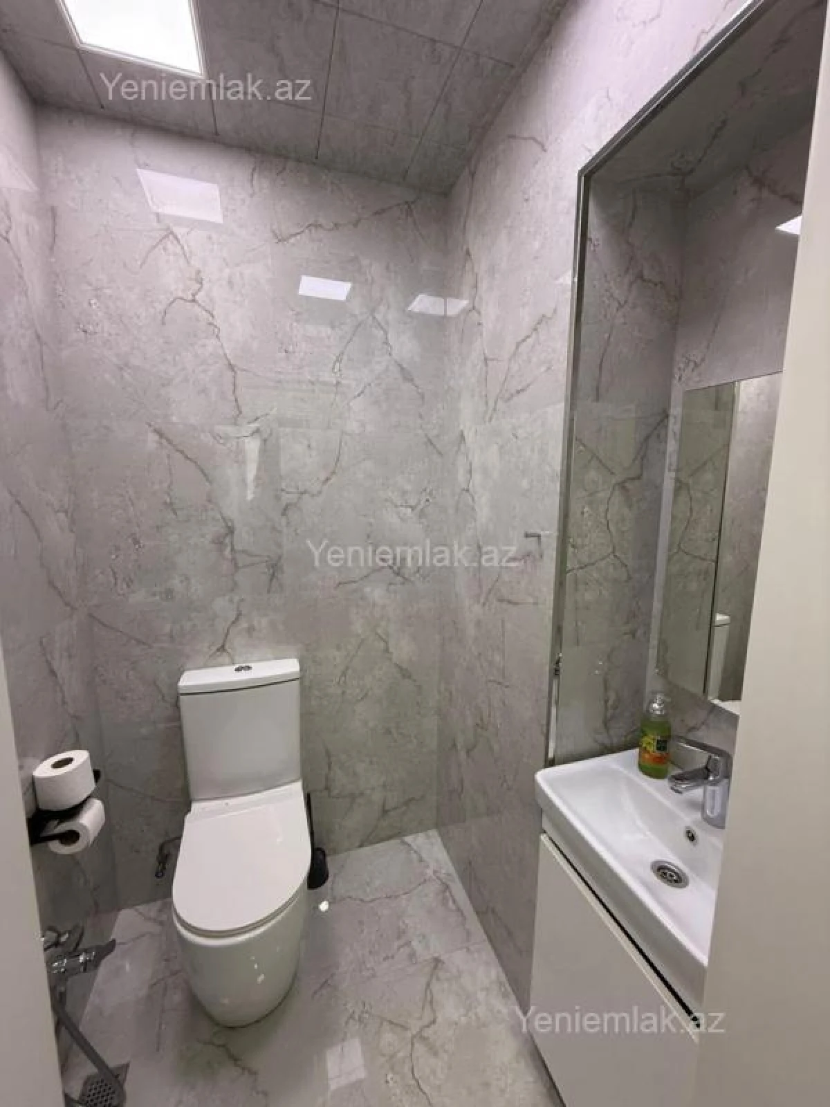 Satılır 3 otaqlı yeni tikili 160 m²